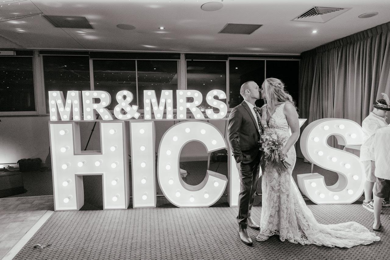 MR&MRS Hicks